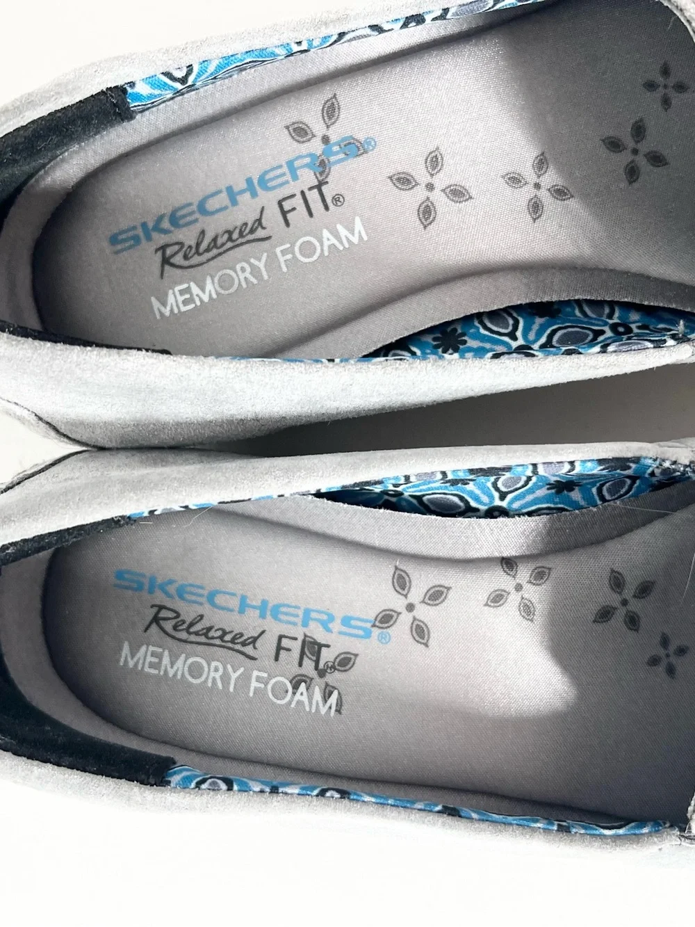Skechers relaxed fit